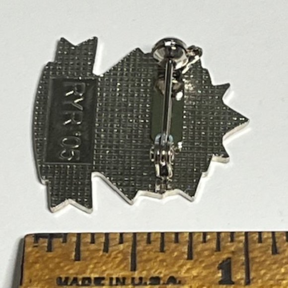 Terriers Mississauga Youth Hockey Club Lapel Hat Pin 1" - Picture 8 of 8